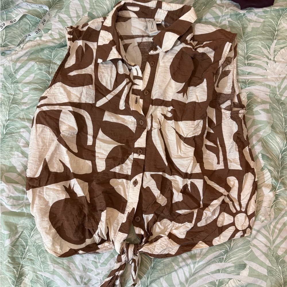 Joie - Brown and Cream patterned Sleeveless Button-Up tank-top